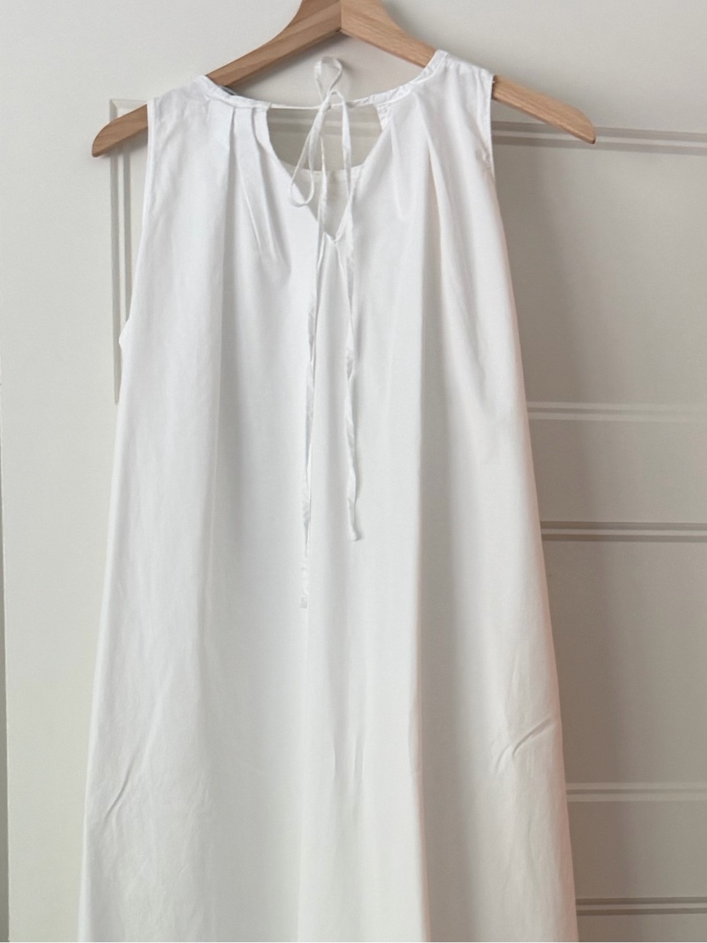 Zara White Sleeveless Maxi Dress. - Picture 3 of 5